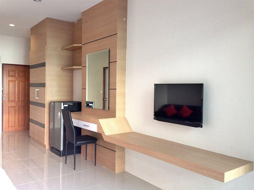 Chitra Suite Pattaya Exterior photo