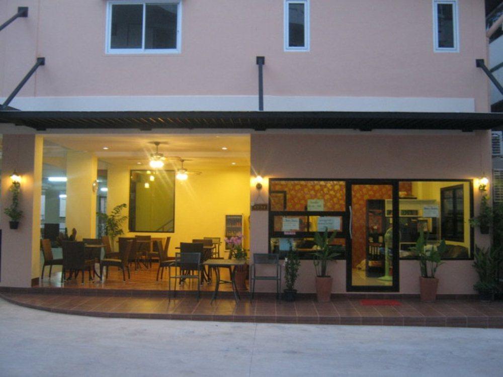 Chitra Suite Pattaya Exterior photo